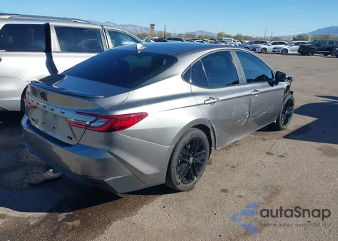 2025 Toyota Camry Se z USA, uszkodzony, nr VIN 4T1DAACK5SU592133